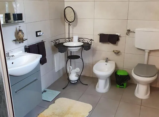 Monica Casa de hóspedes 3*